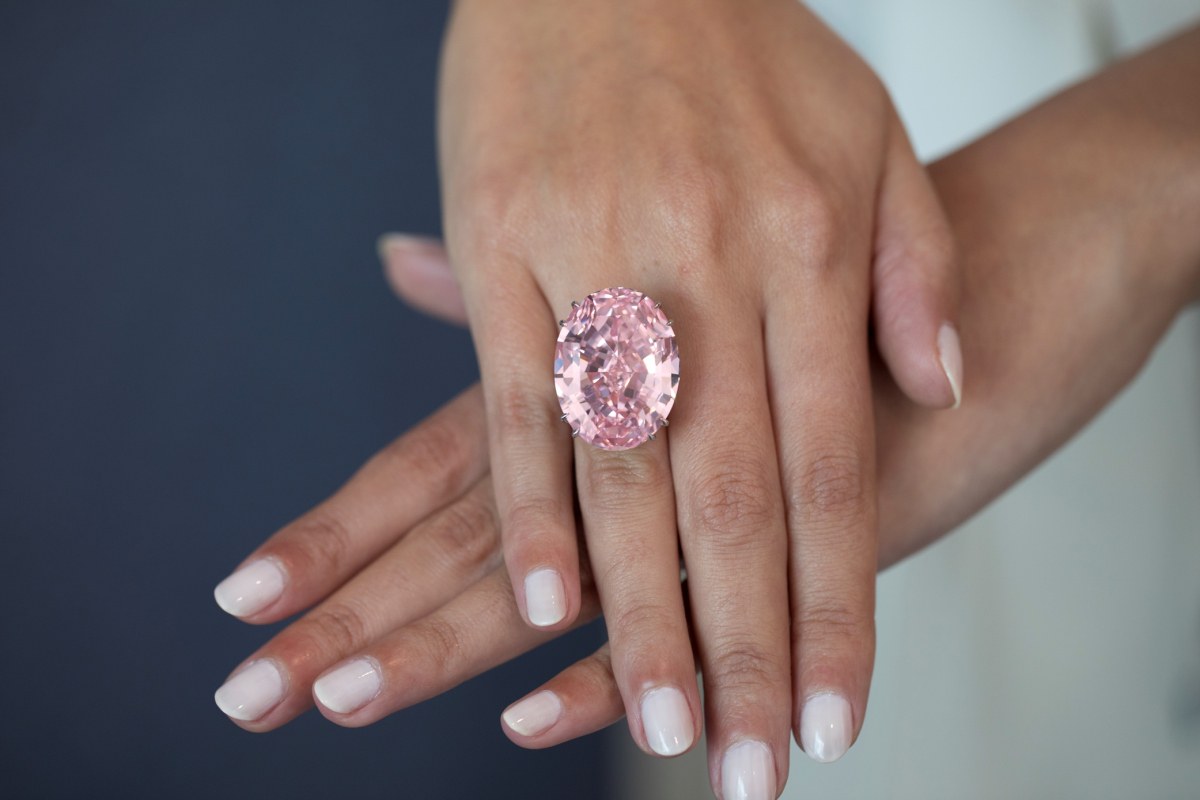 What You Need to Know About Pink Diamond Engagement Rings