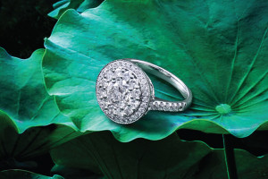 Stunning diamond ring