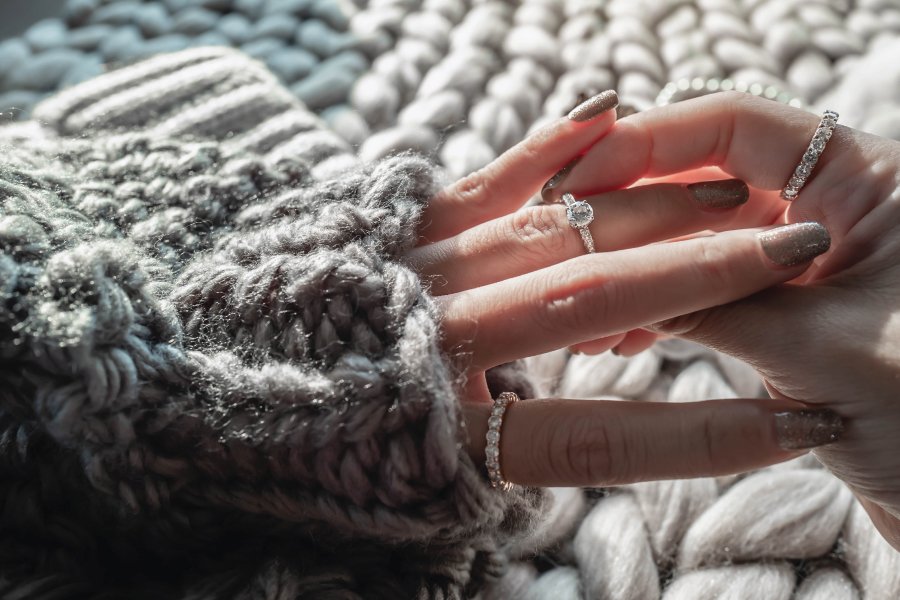 How to Protect Your Diamond Engagement Ring in the Winter
